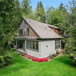 Sold home in West Seattle by Hannah Fisher